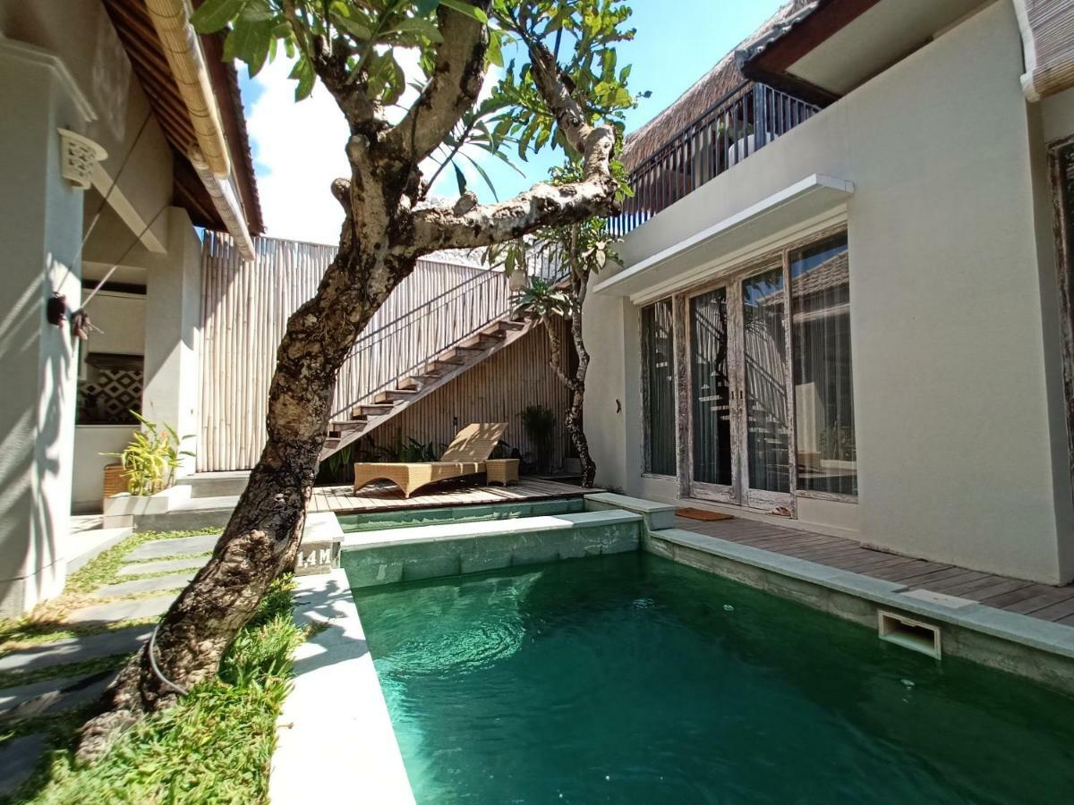 The Avani Villas Kuta Lombok Exterior foto